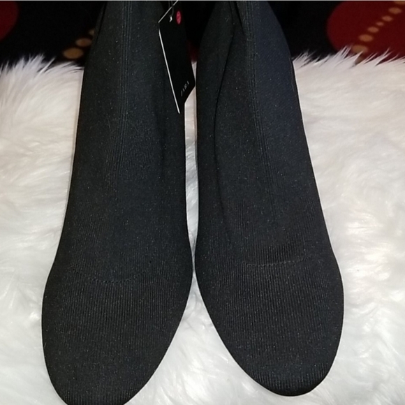 Zara Basic Fabric Round Heel Boots - Picture 8 of 8